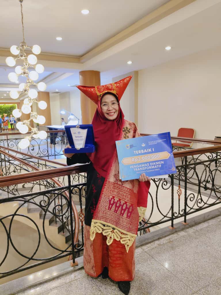 PENDAMPINGAN DALAM PEMBELAJARAN MENDALAM MELALUI STRATEGI PIAWAI DI SLB AUTISMA YPPA PADANG